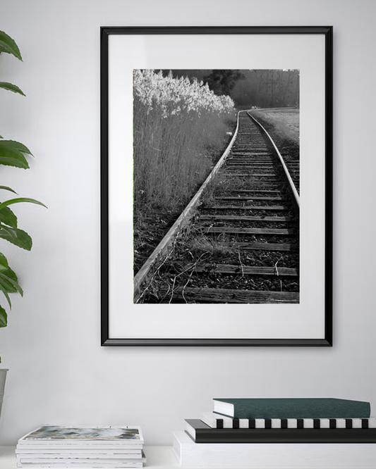 Chemin de fer vers l’infini – L’écho des pas oubliés