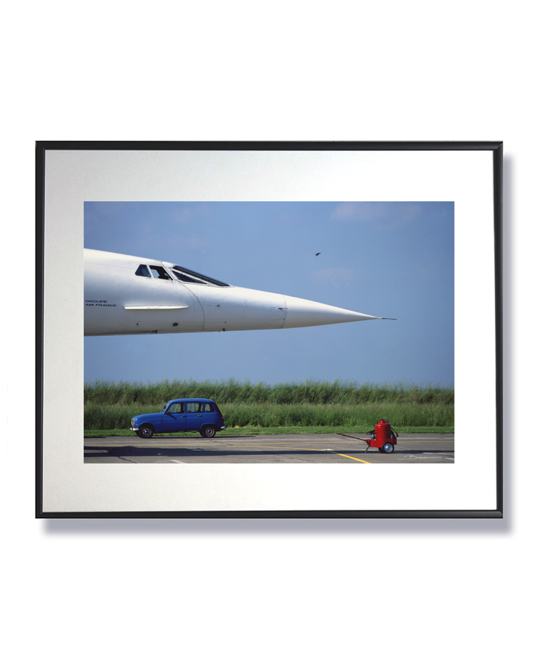 Le Concorde attend… la 4L aussi